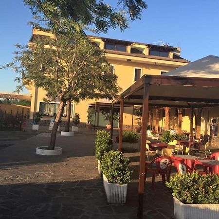 Hotel La Fenice Rosarno Exterior photo