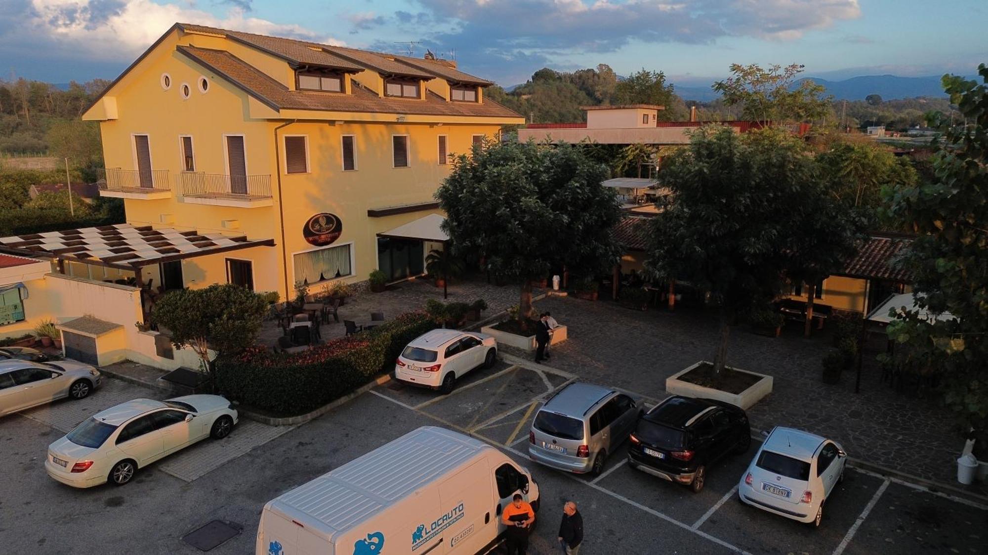 Hotel La Fenice Rosarno Exterior photo